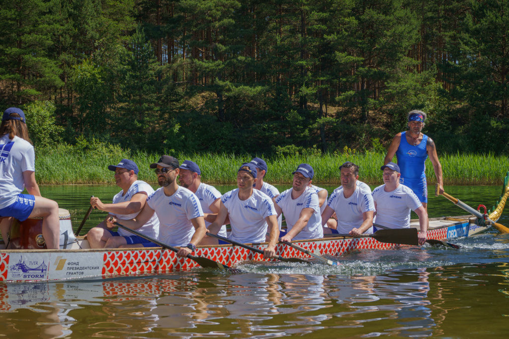 Участие в корпоративных соревнованиях по гребле «Кубок Русского Света» Участие в корпоративных соревнованиях по гребле «Кубок Русского Света»